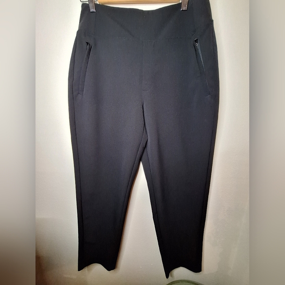 Athleta Endless High Rise Pant Size 6 Black Stretch Pockets Semi-Fitted 533636 - Picture 2 of 12